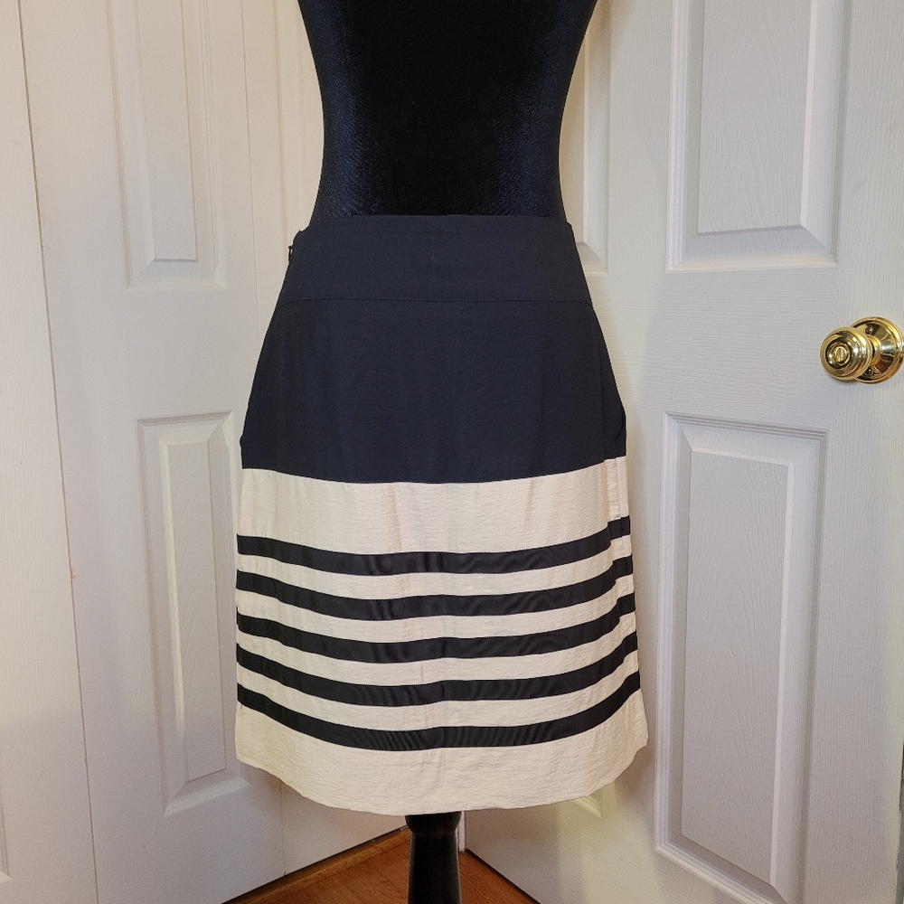 The Limited Black and Tan Striped A-line     Skirt With Pockets Size S
